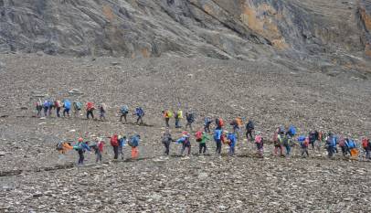 Videographer’s Witness from Kangla Pass Trekking to manang in Nepal