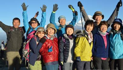 Tourists standing on Poon Hill