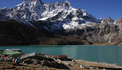 Gokyo valley